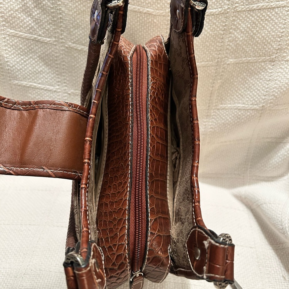 ROSETTI purse with matching keychain - Picture 9 of 14